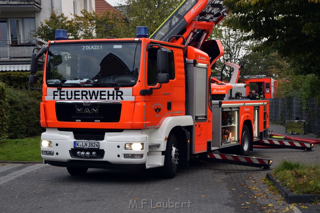 Feuer 2 Y Koeln Suerth Elisabeth Selbertstr P158.JPG - Miklos Laubert